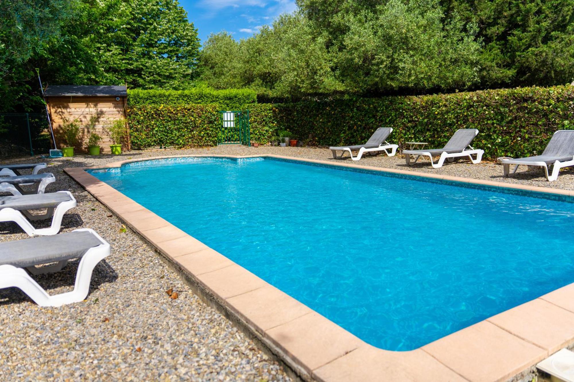 Hotel Les Oliviers Draguignan Buitenkant foto