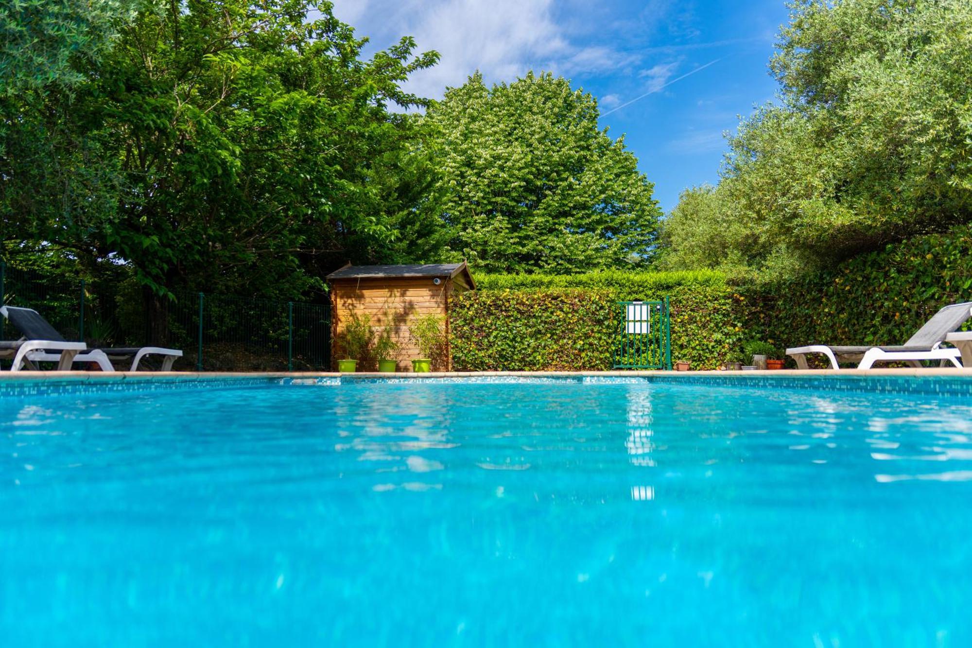 Hotel Les Oliviers Draguignan Buitenkant foto